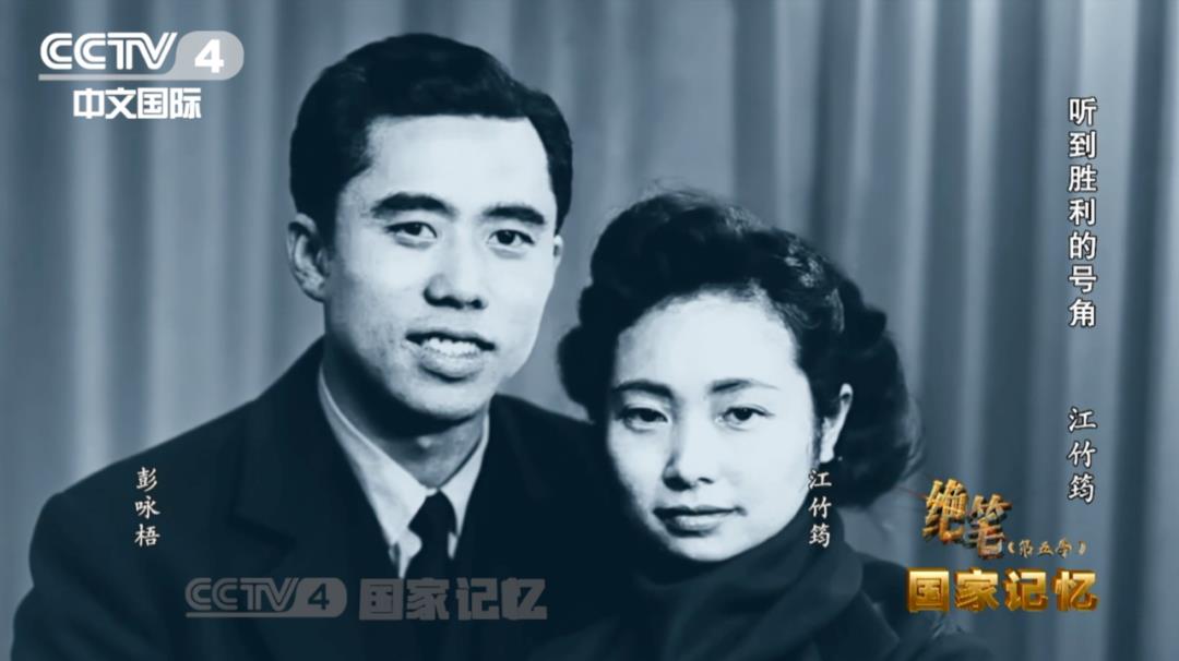 DƬ